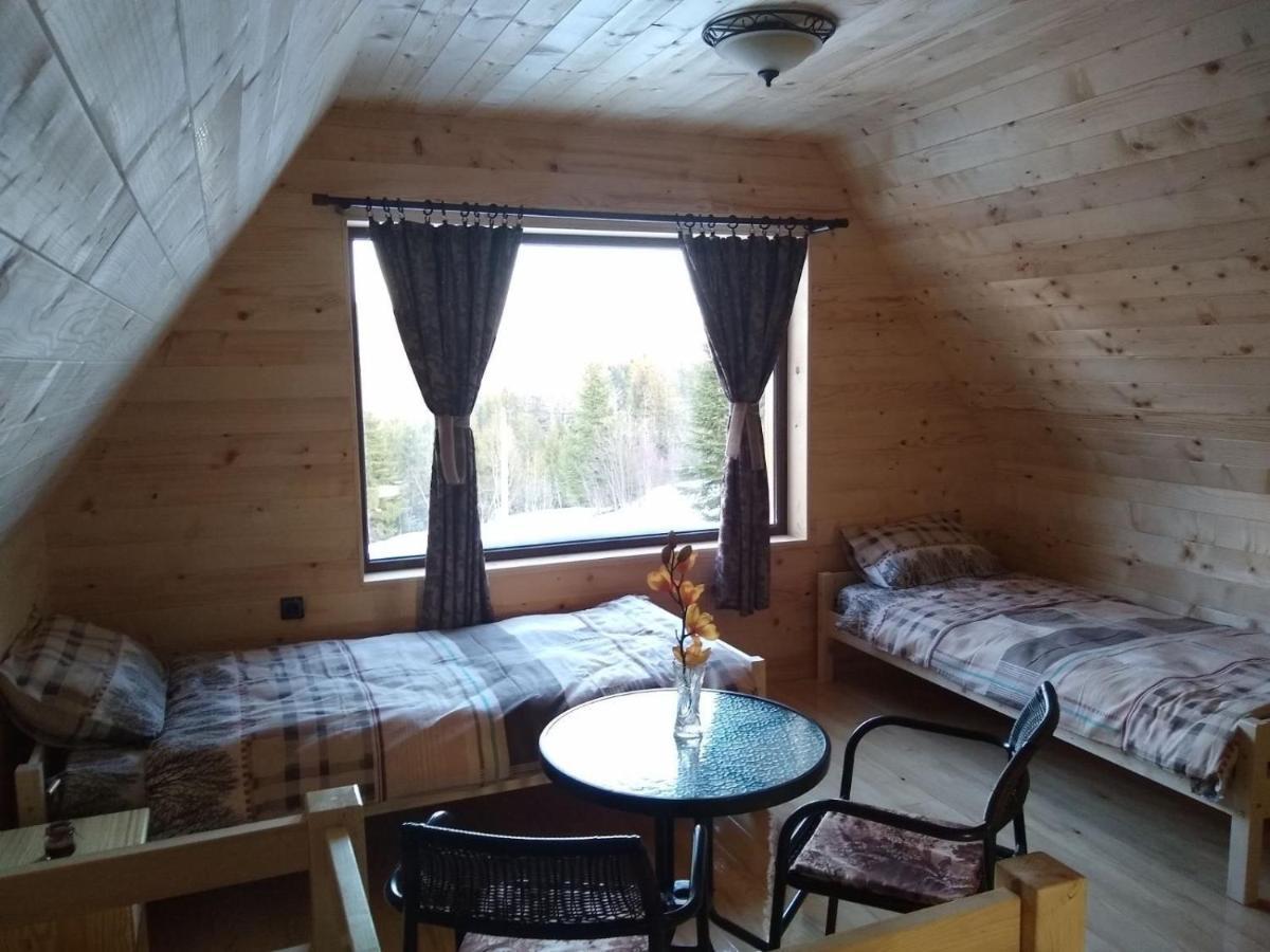 Sisters Chalet Sekulic